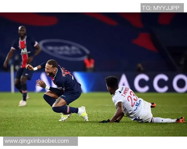 内马尔赛季再度受伤巴黎欧冠前景堪忧球队士气受挫